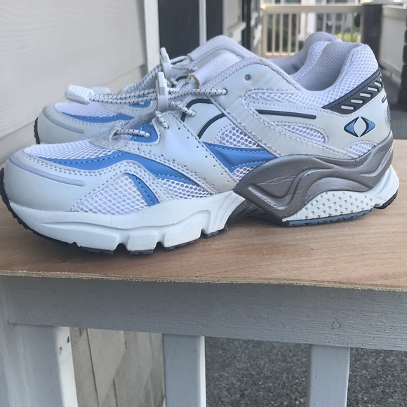 Like New Apex orthopedic athletic Shoes with Aetrex insoles - Picture 2 of 13